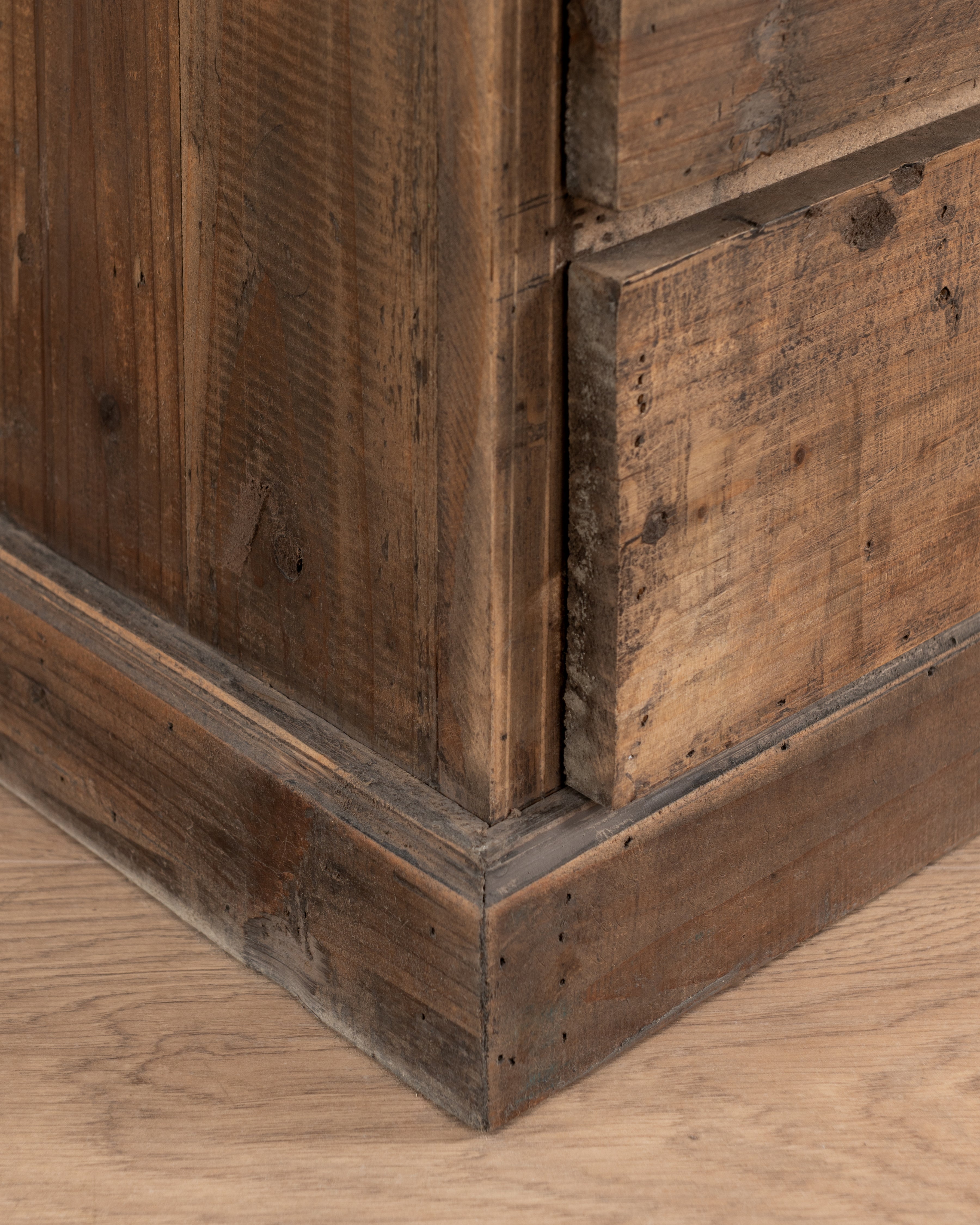 Greenhouse Bushveld Display Cabinet