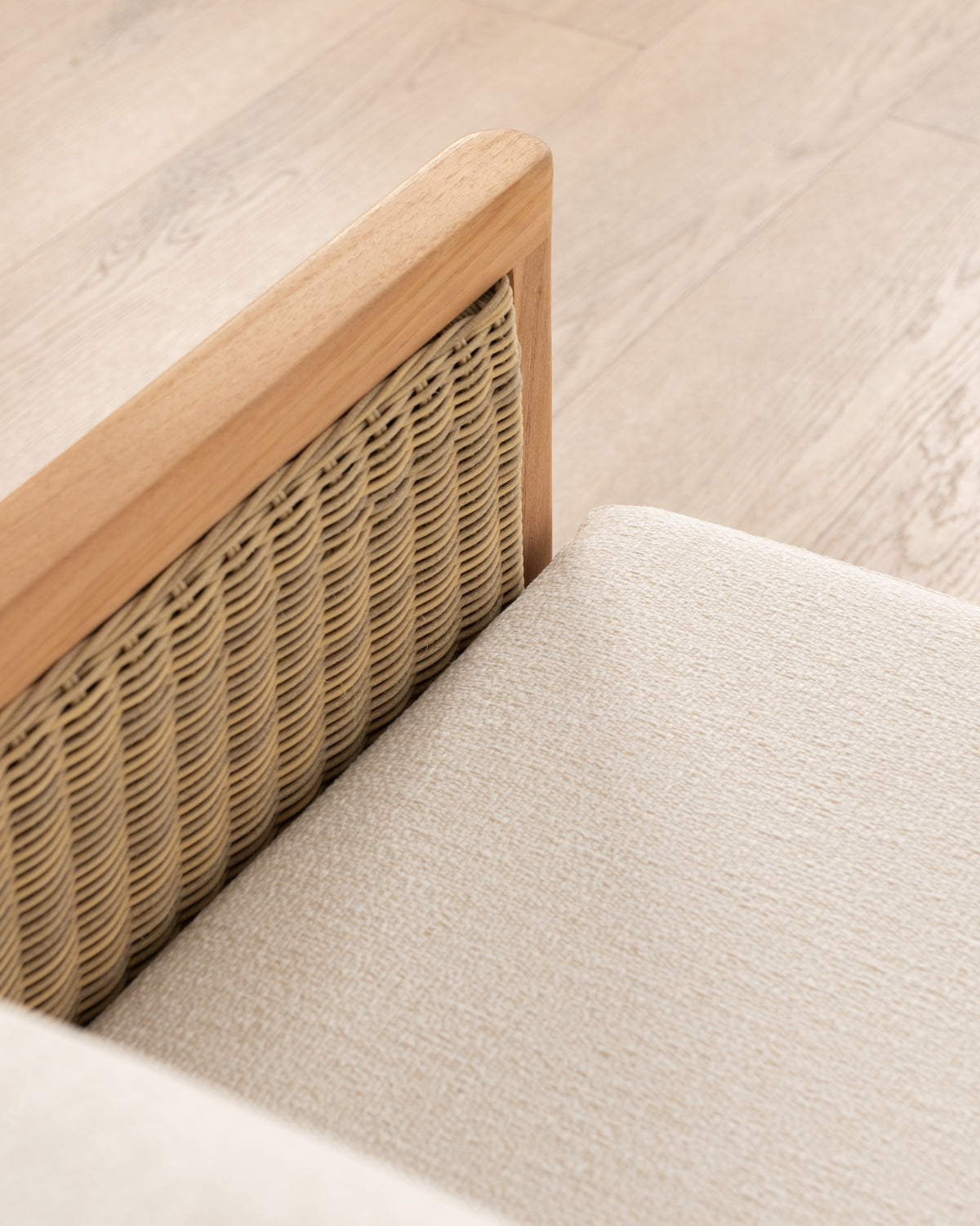 Monaco Lounge Chair