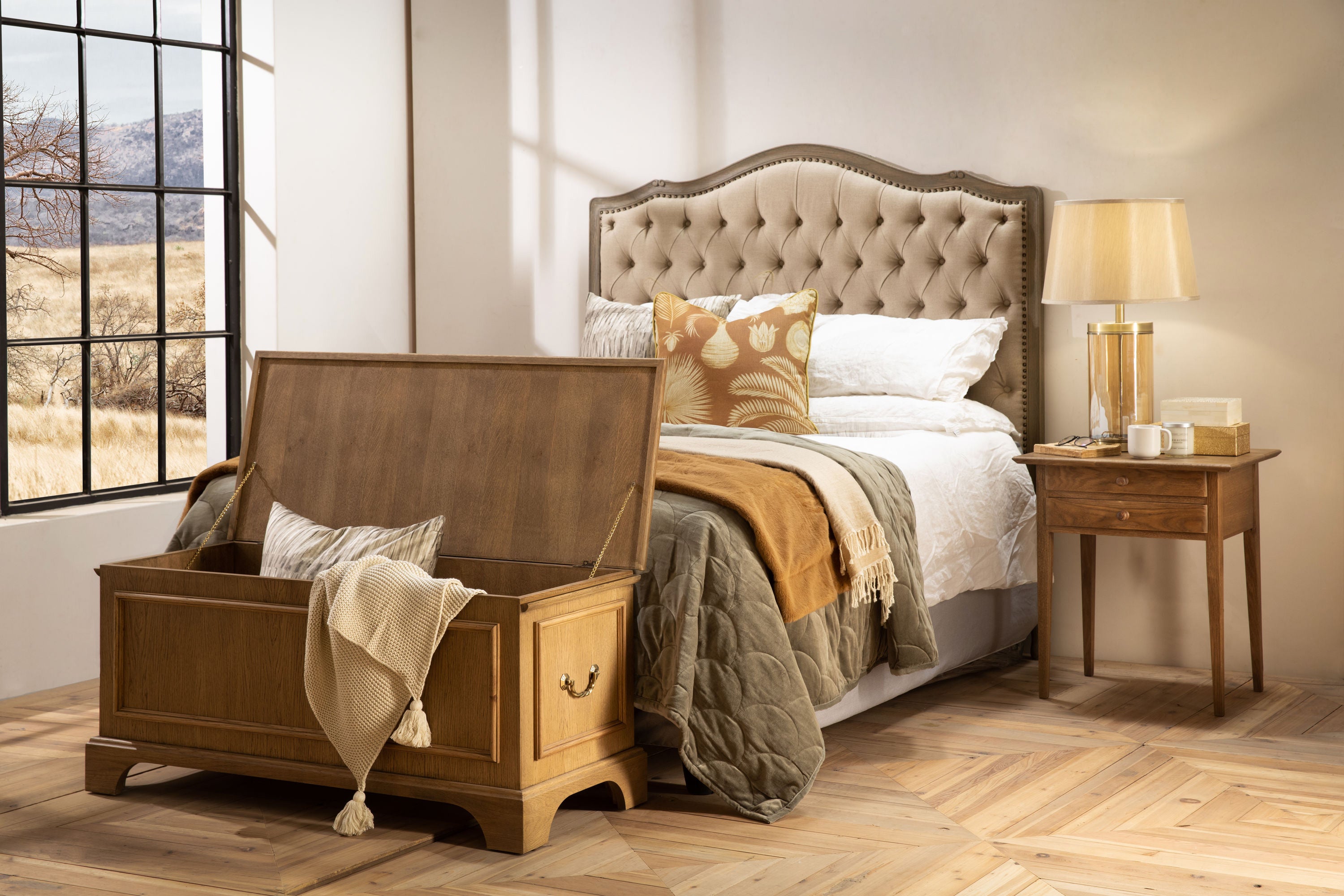 Whittaker Bedend Trunk