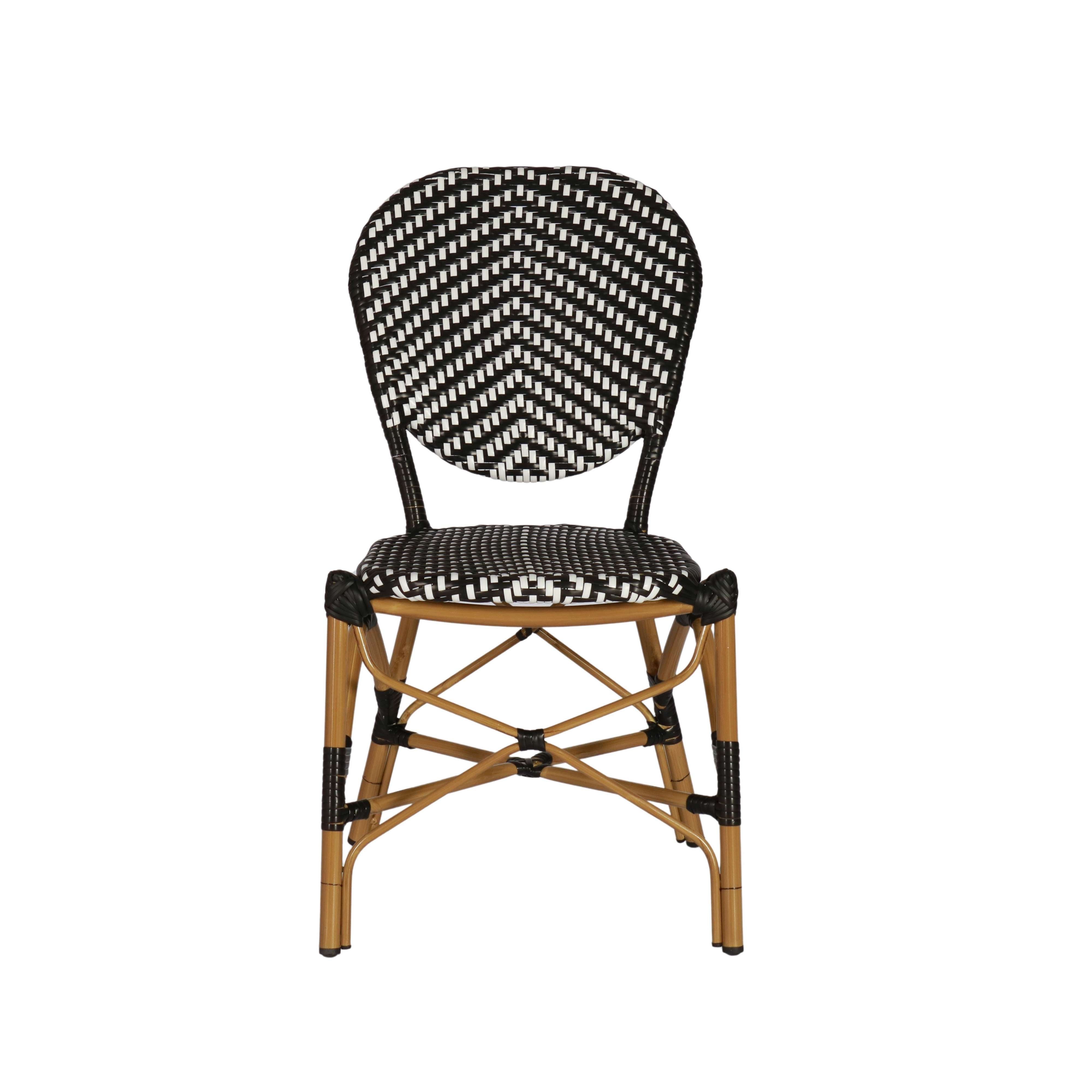 Brioche Blanc Dining Chair | Black