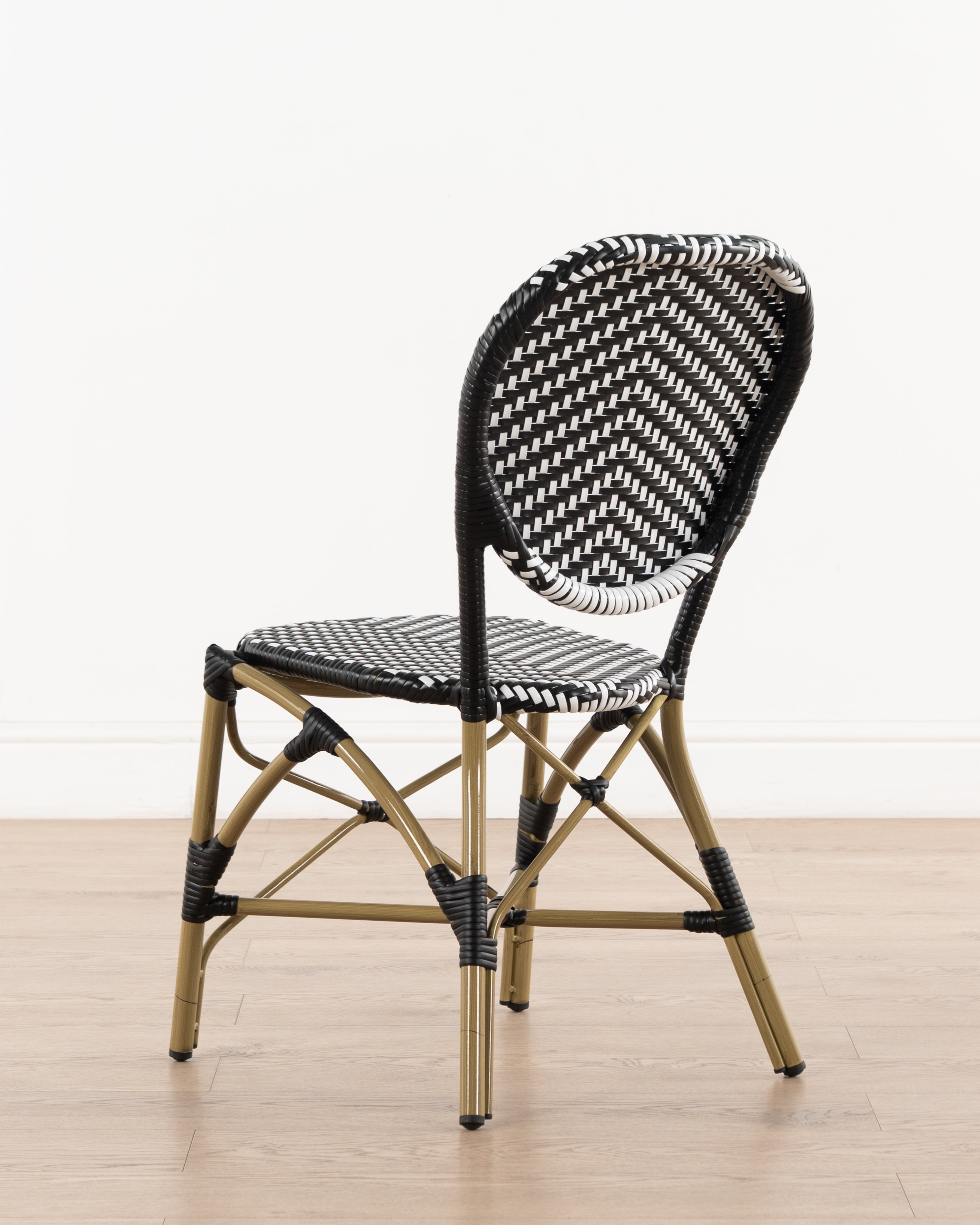 Brioche Blanc Dining Chair | Black