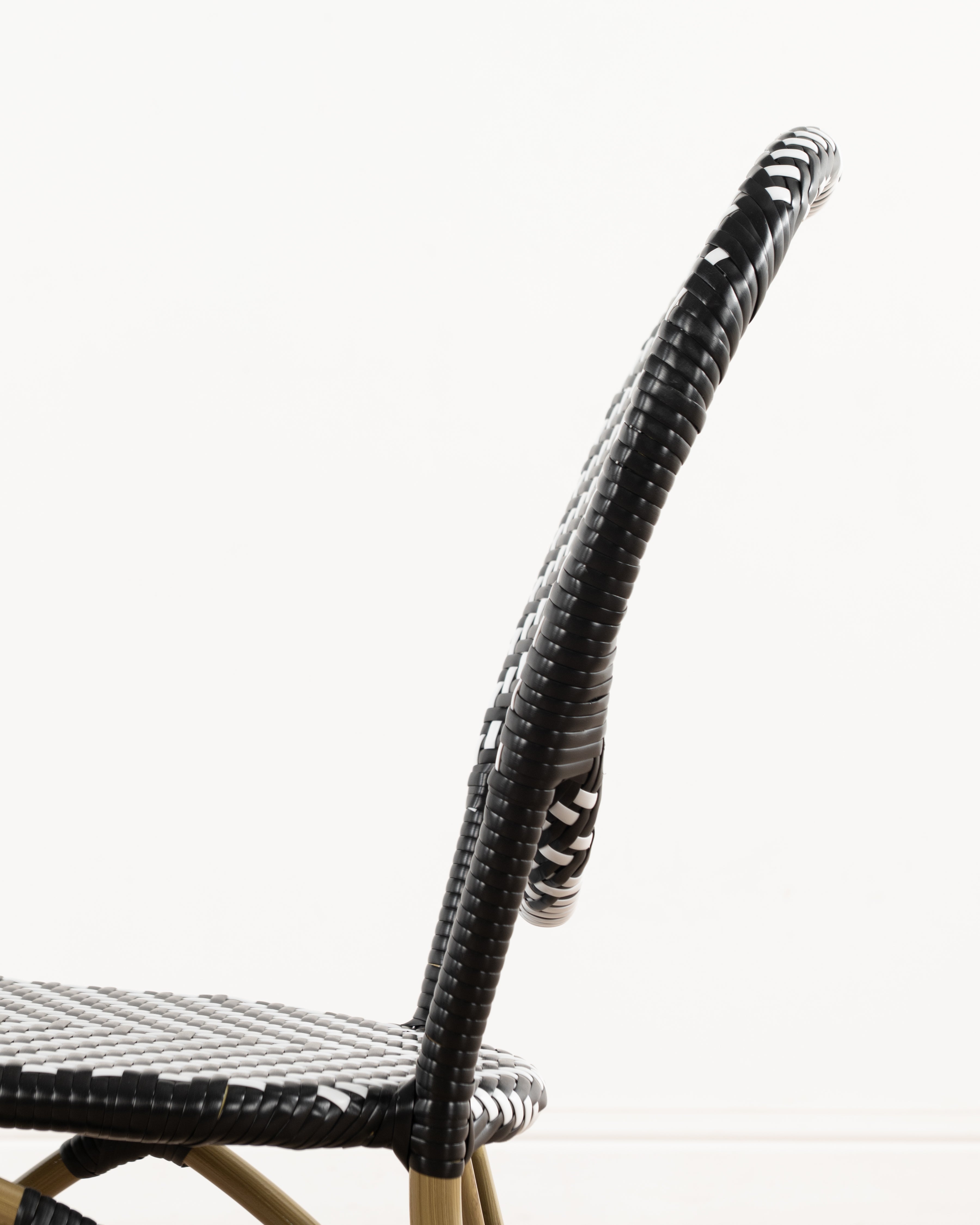 Brioche Blanc Dining Chair | Black