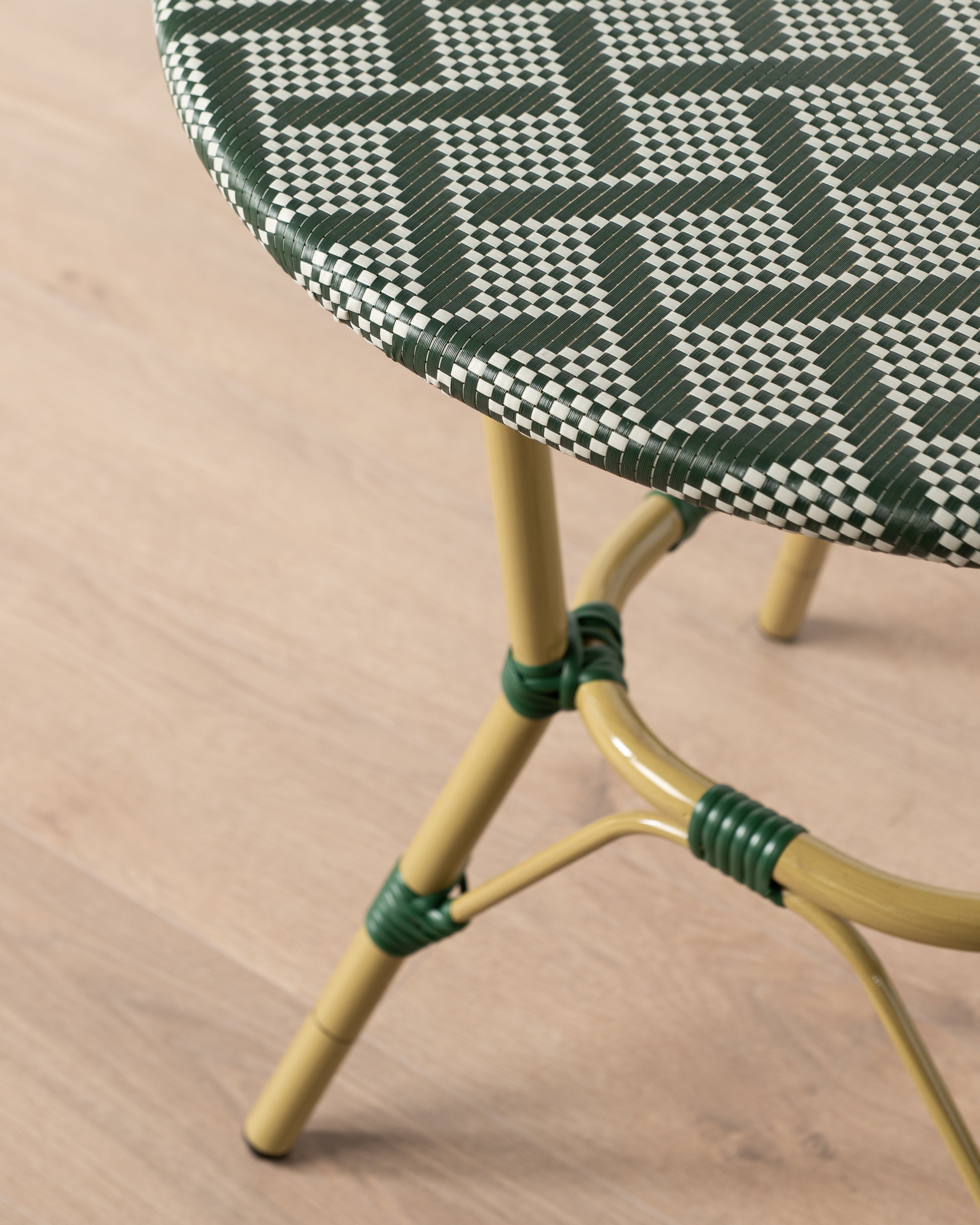 Brioche Cafe Table | Green