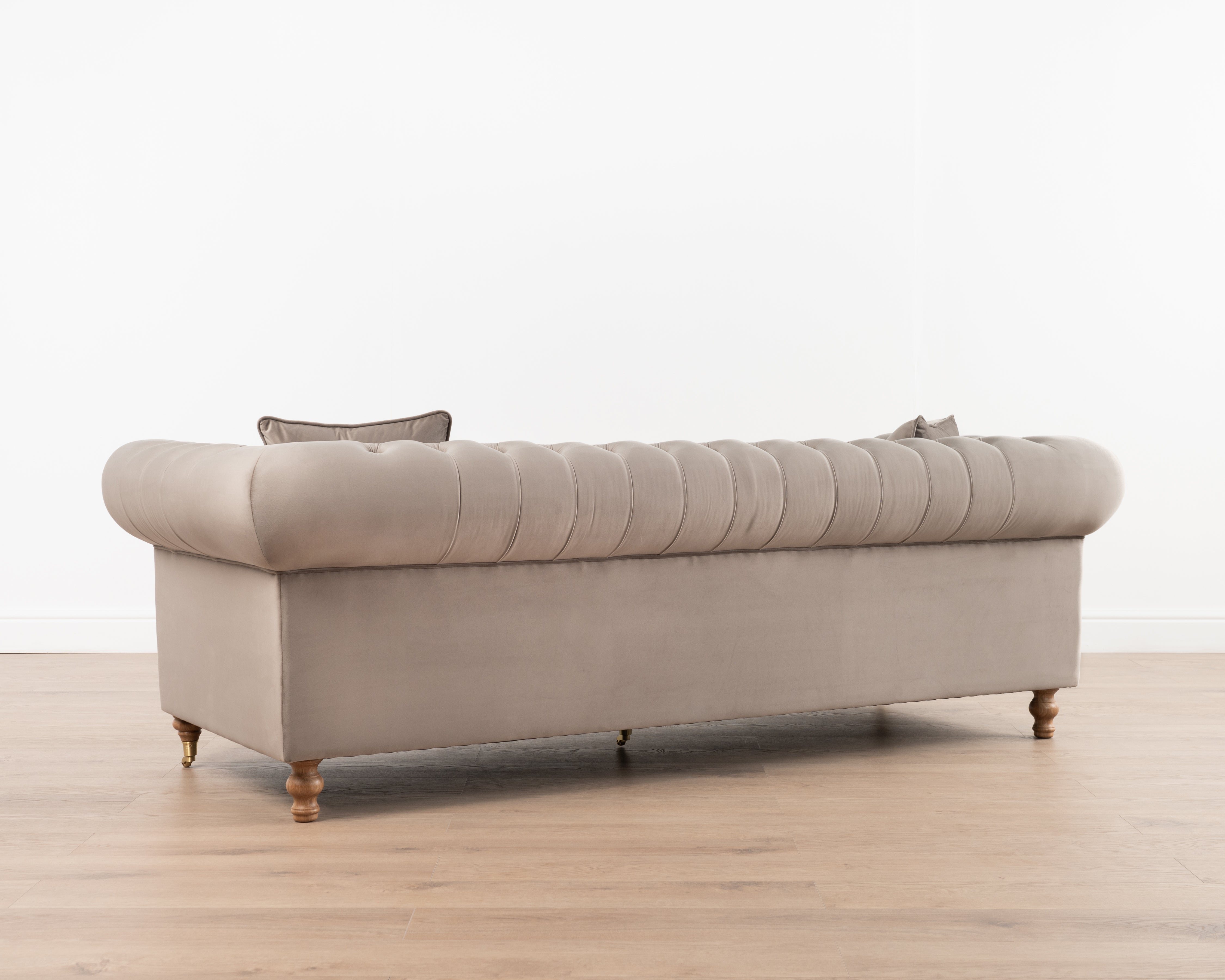 Luxe Duchess Sofa | Champagne