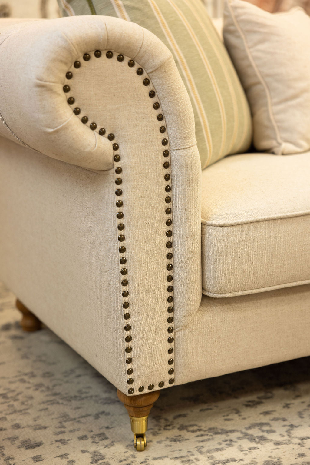 Luxe Duchess Sofa | Cream