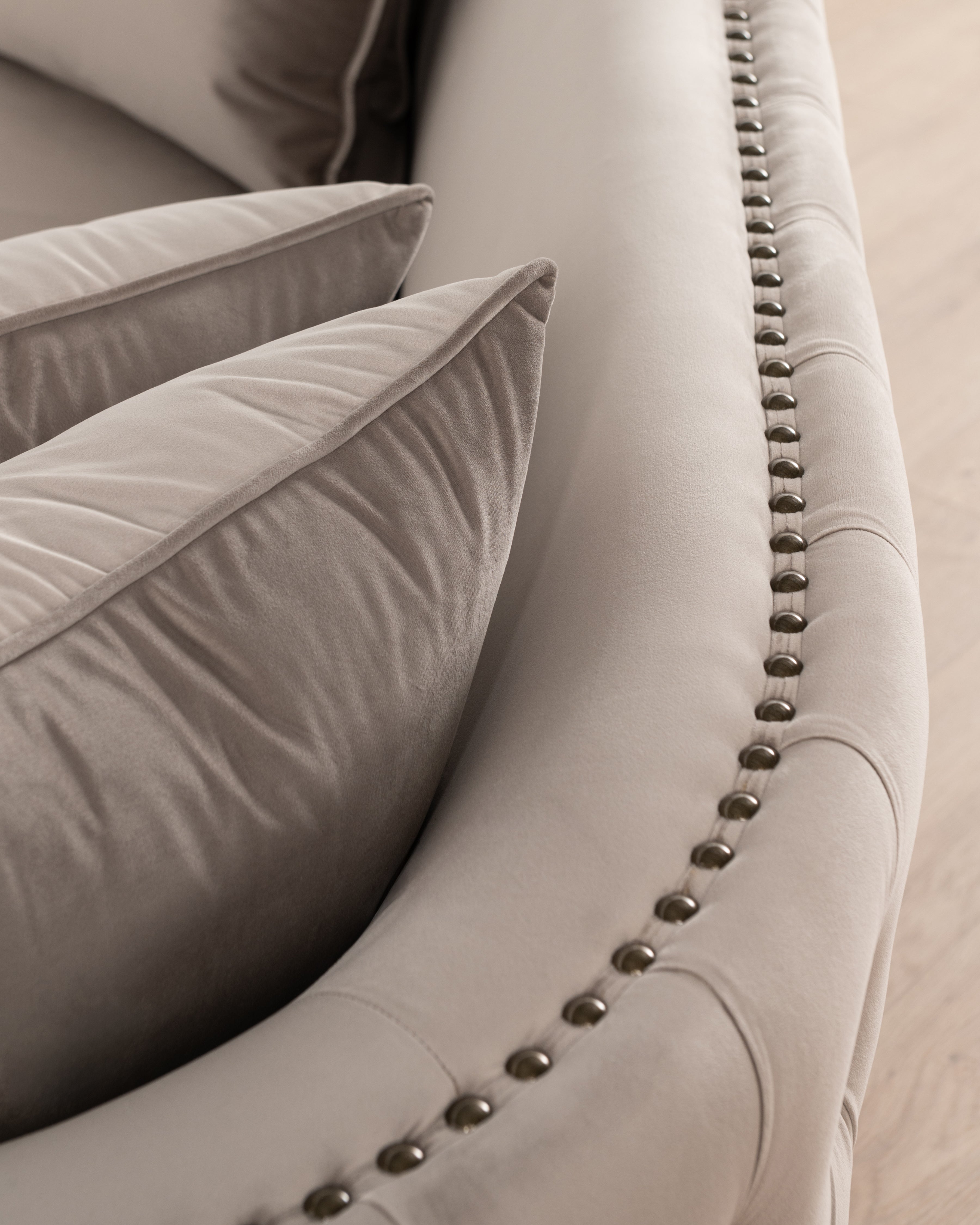 Luxe Gita 3-seater Sofa | Champagne