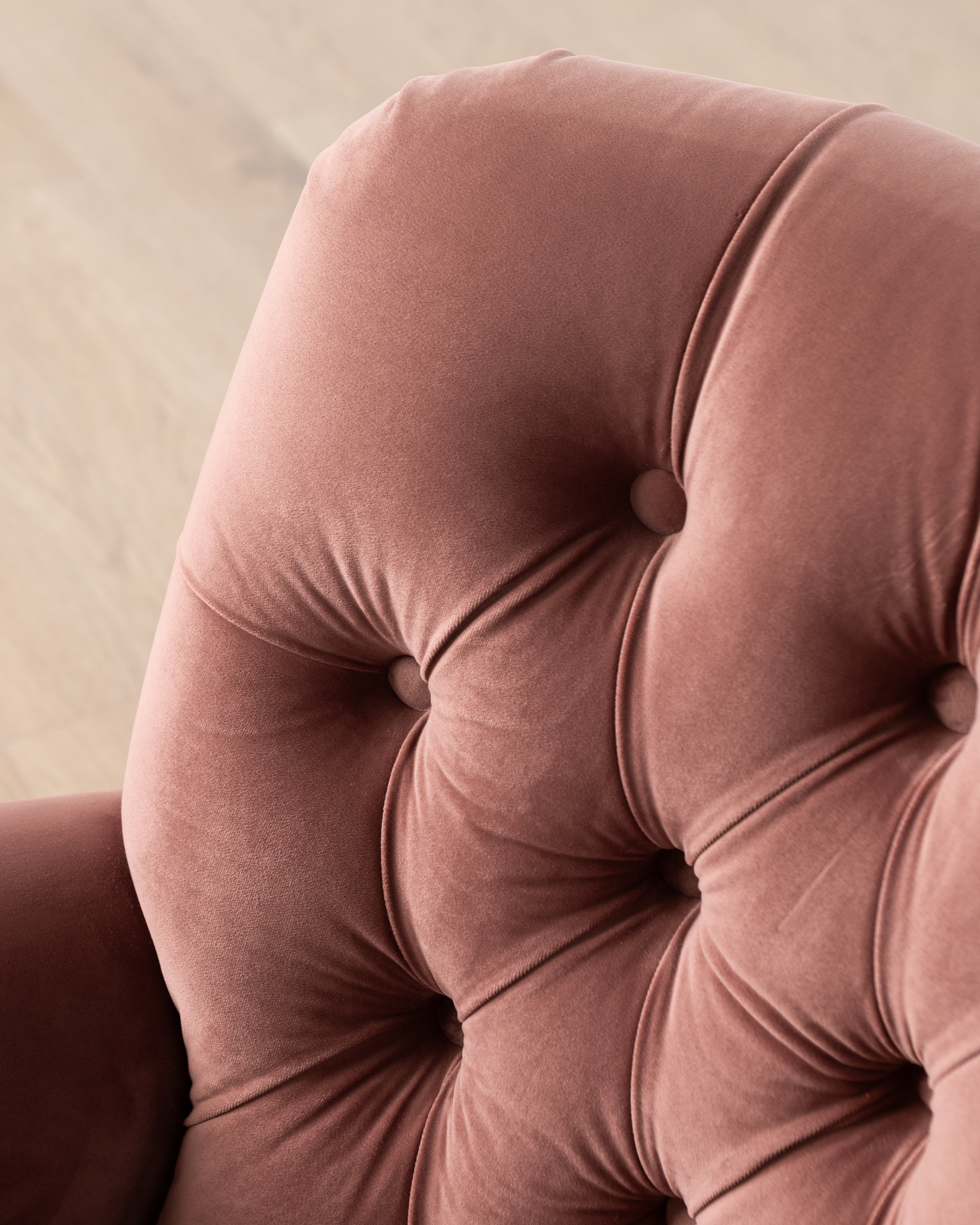Luxe Windsor Armchair | Blush