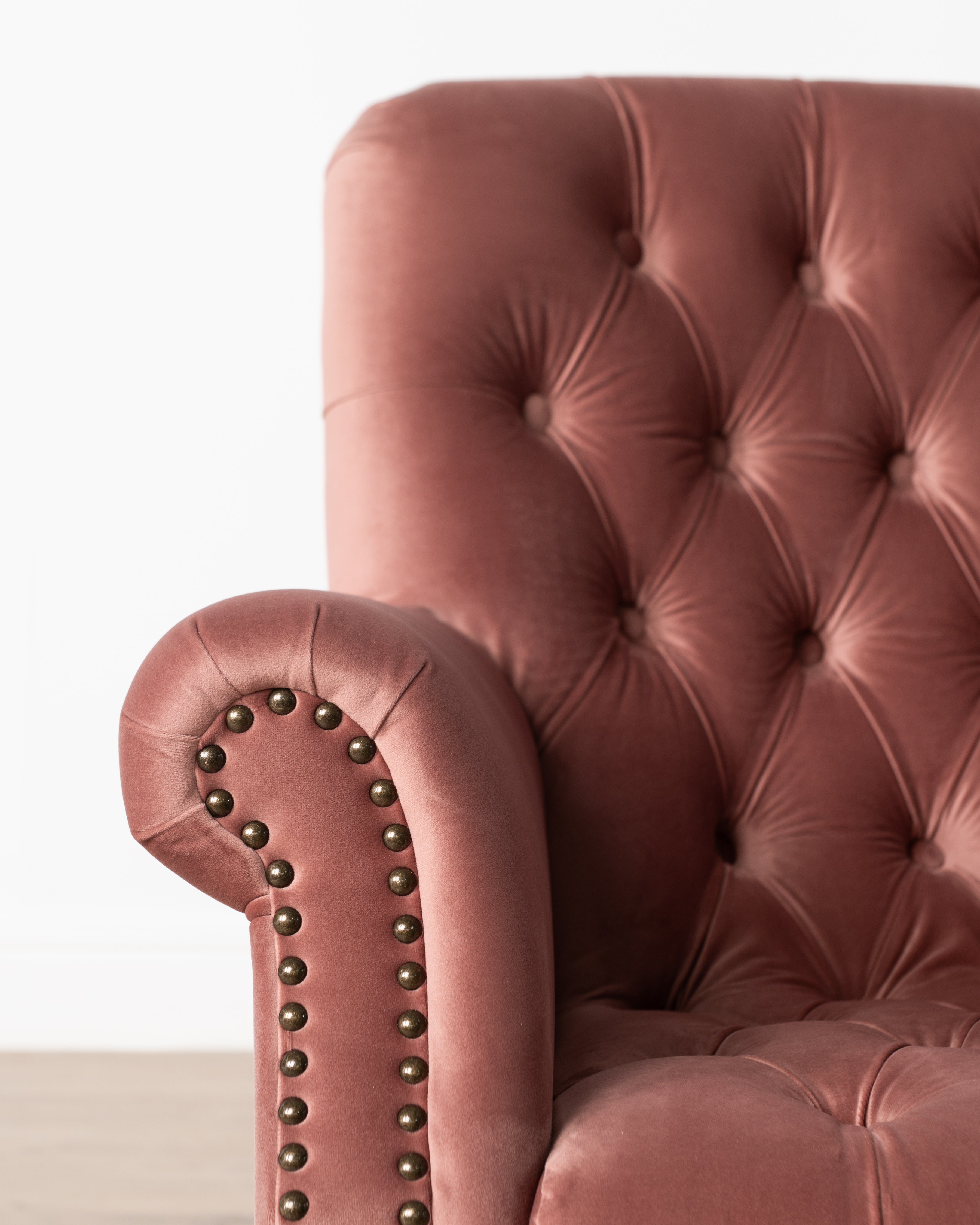 Luxe Windsor Armchair | Blush