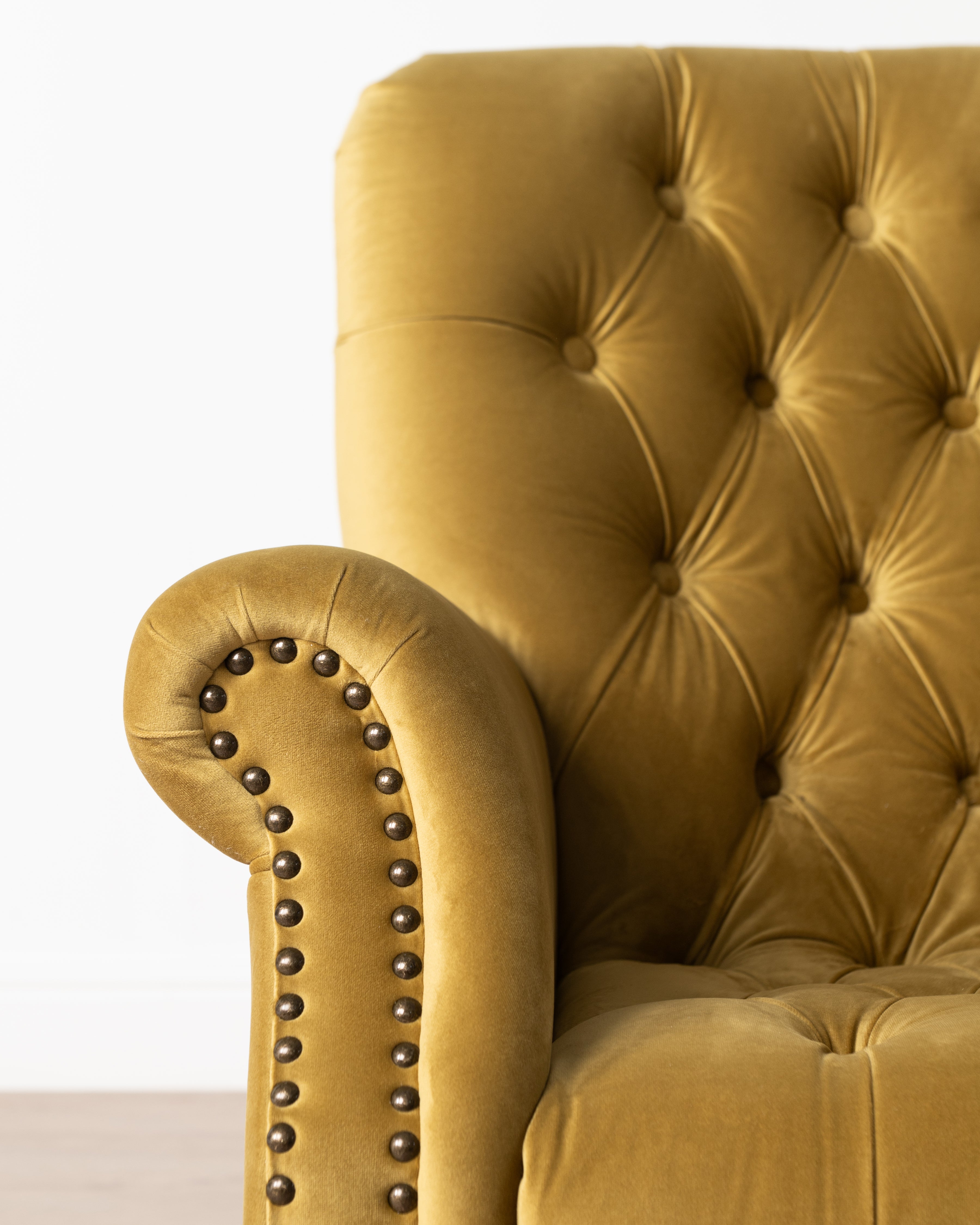 Luxe Windsor Armchair | Gold