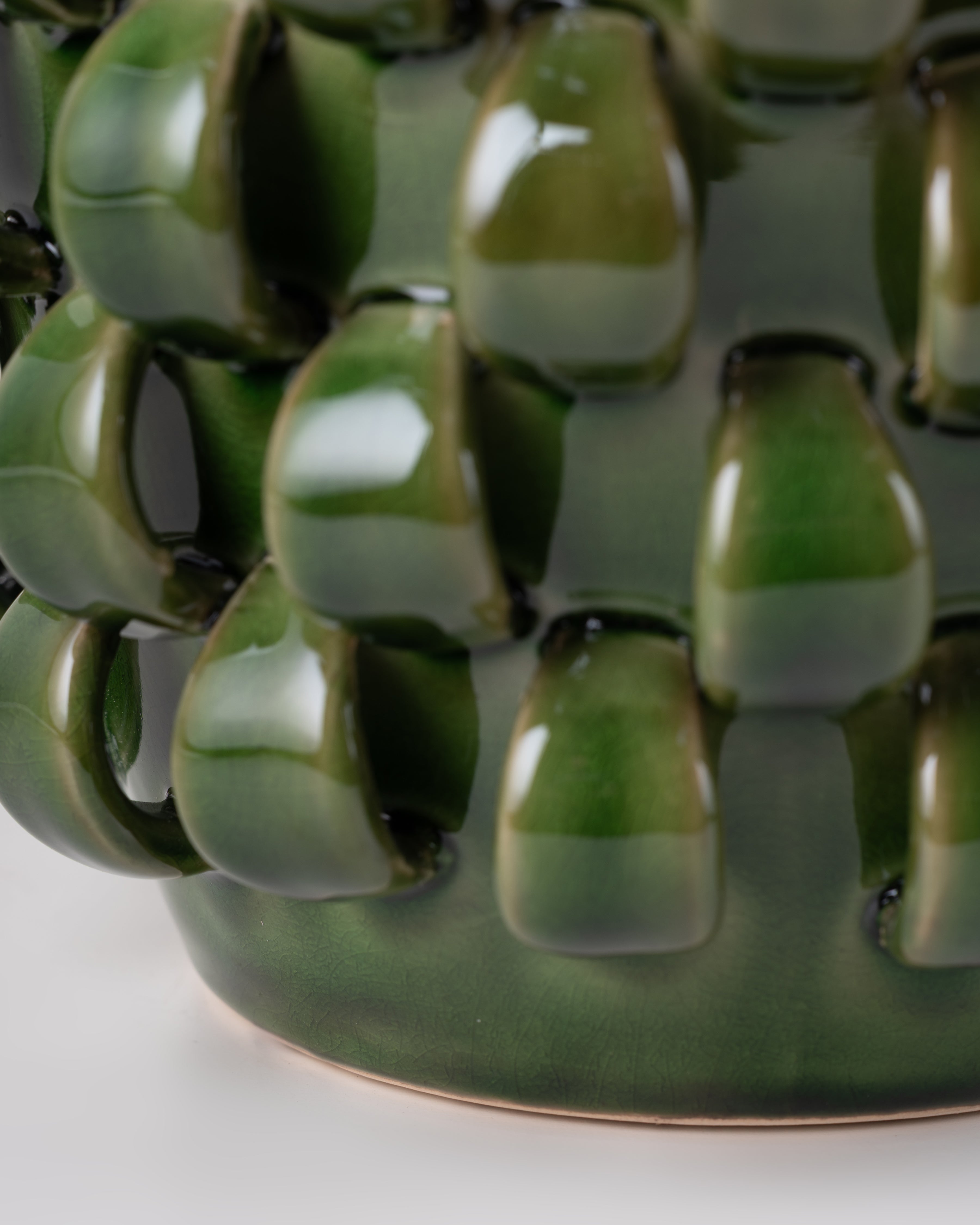 Moss Link Vase