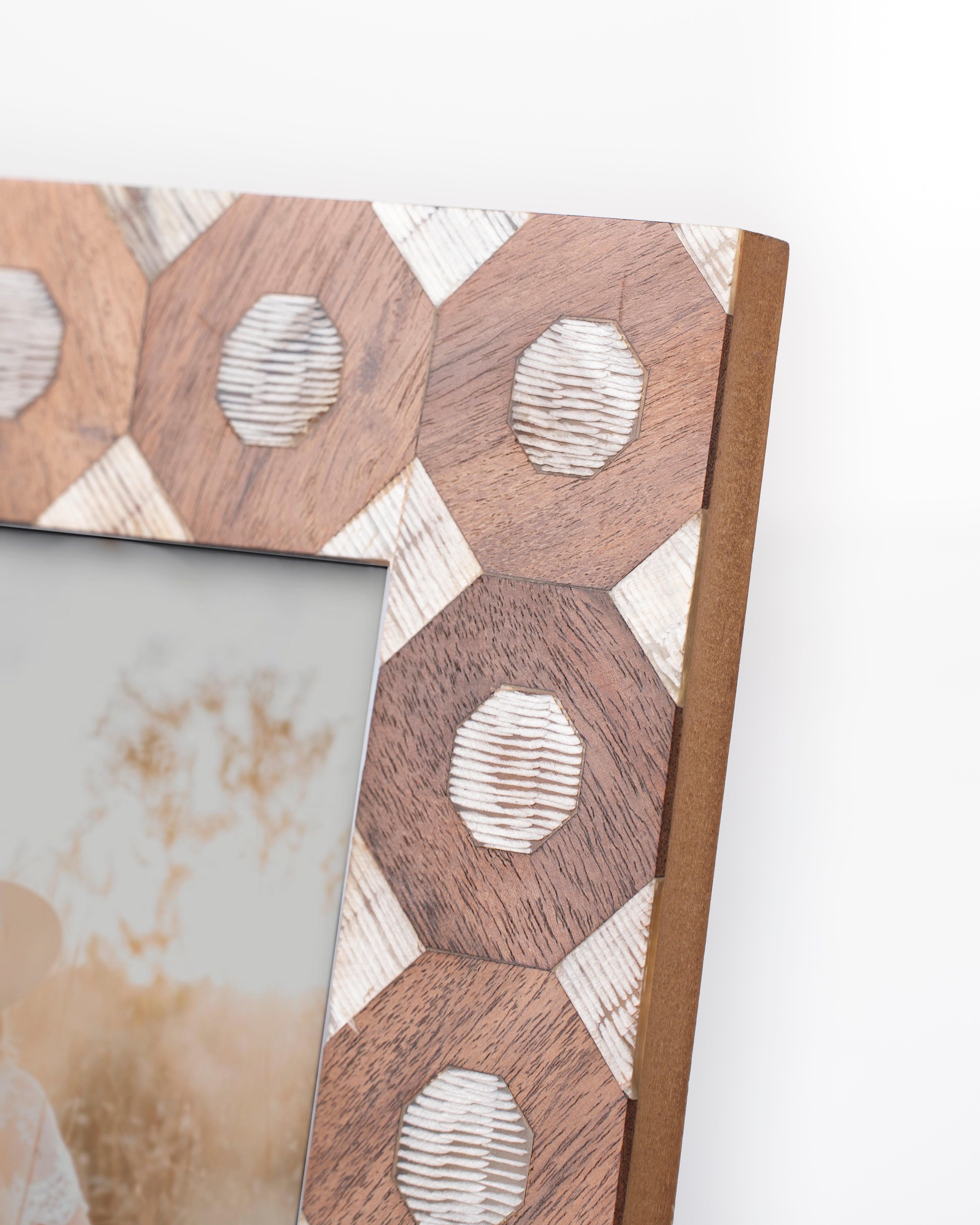 Wood and Bone Inlay Octagon Photo Frame