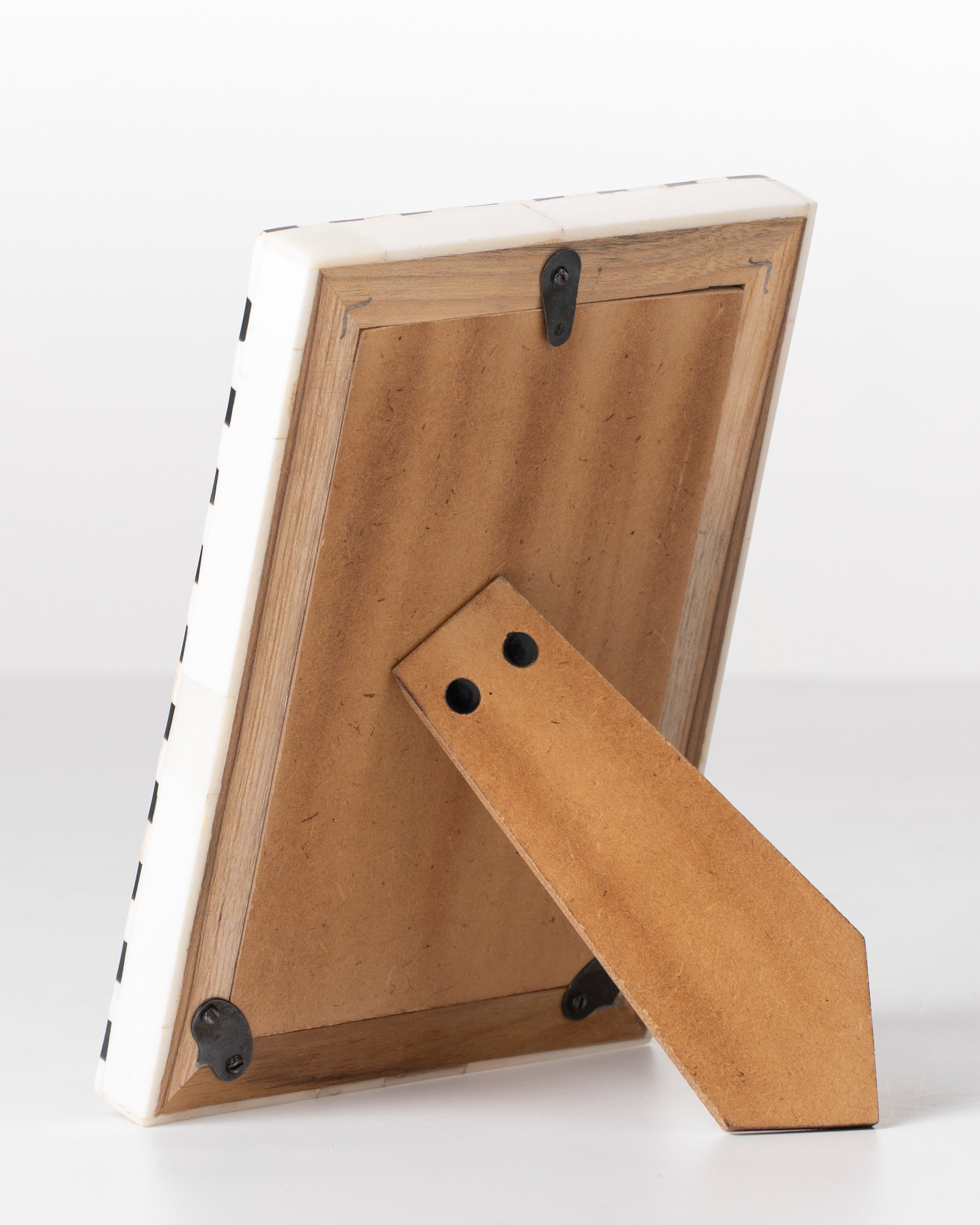 Diagonal Stripe Bone Inlay Photo Frame
