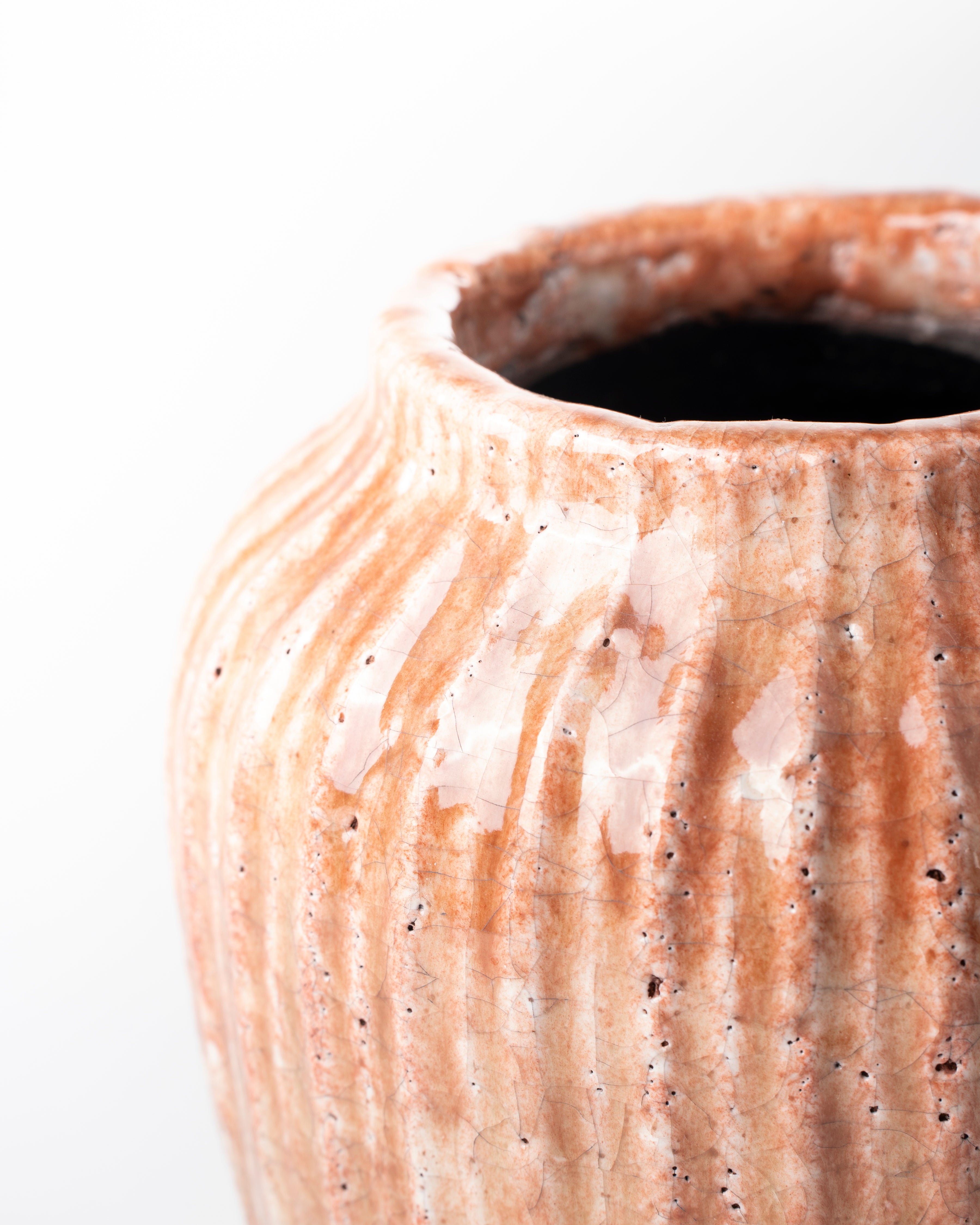 Terracotta Ribbed Ceramic Pot | Medium