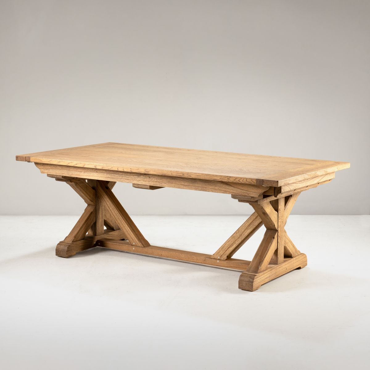 Limited Edition Ashford Premium Extension Dining Table
