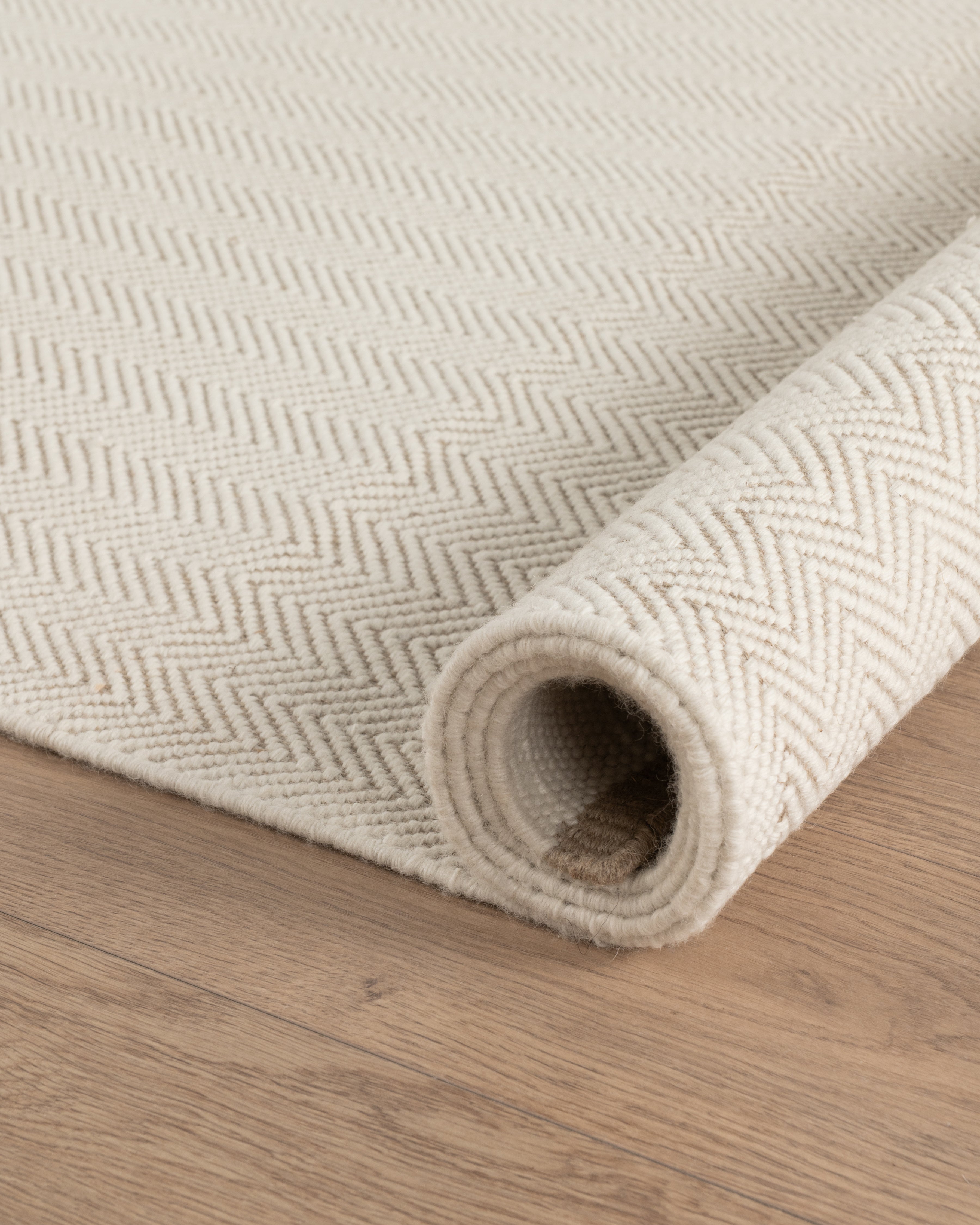 Linie Stratum Echo | White