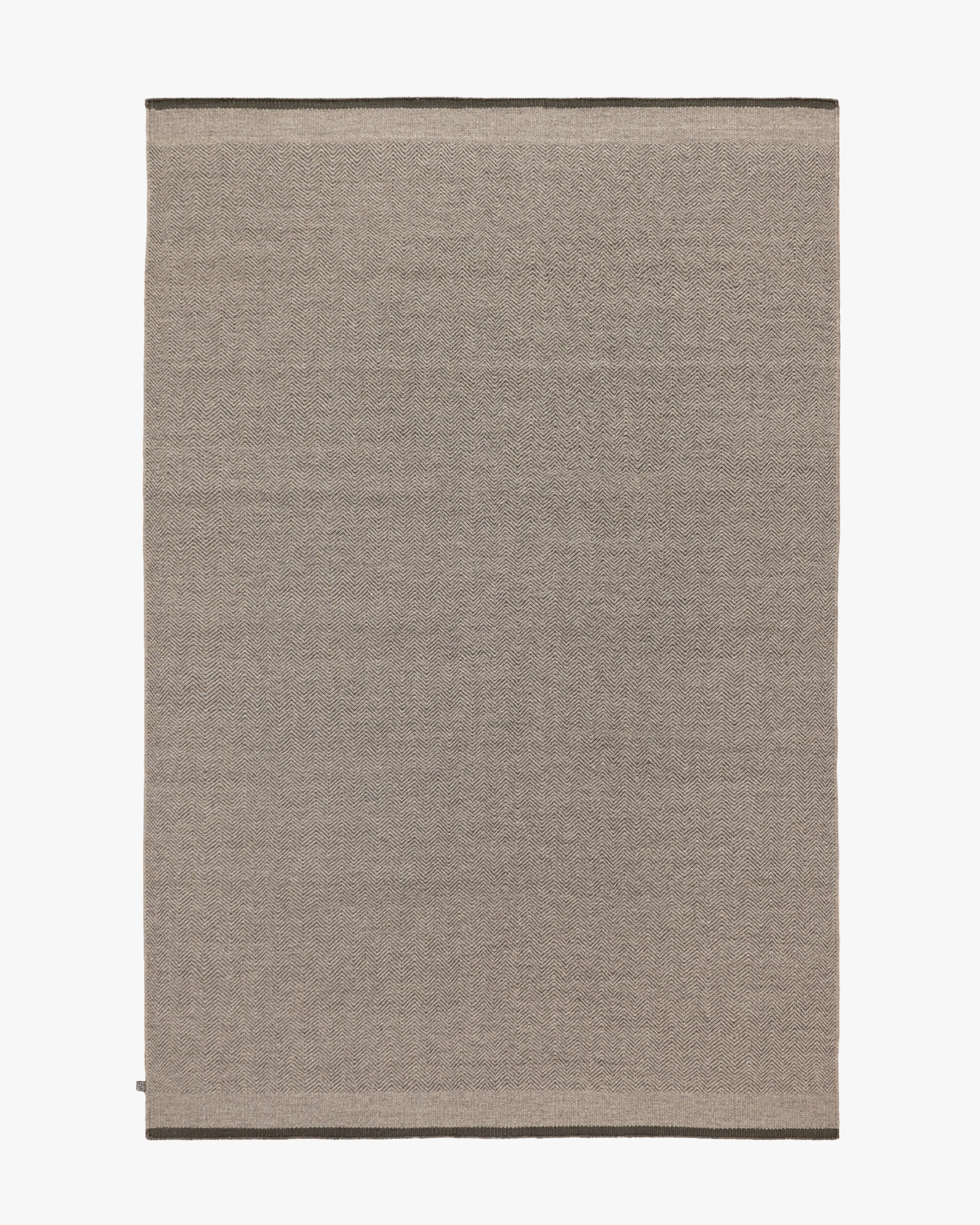 Linie Stratum Echo | Granite