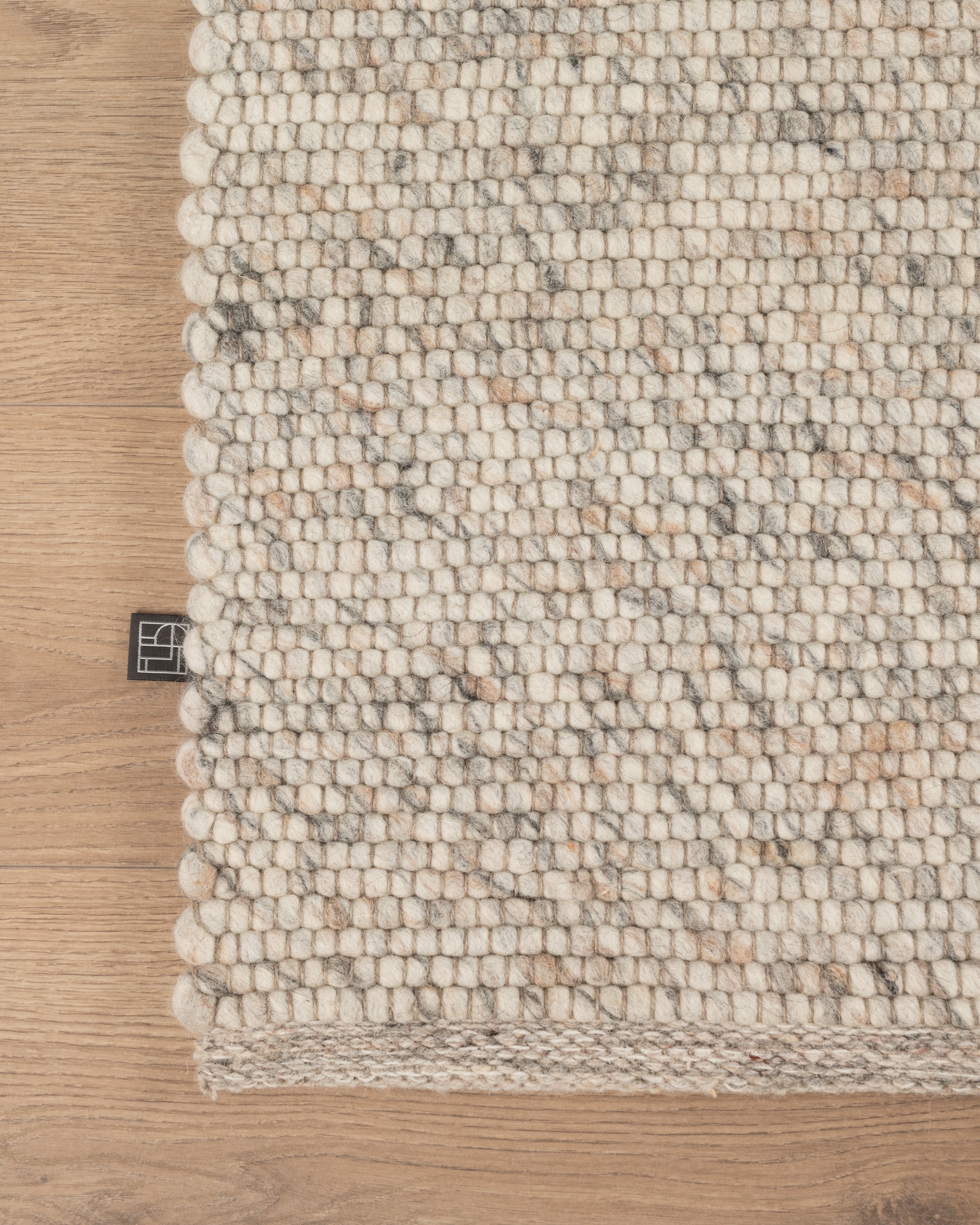 Linie Agner Rug | Beige