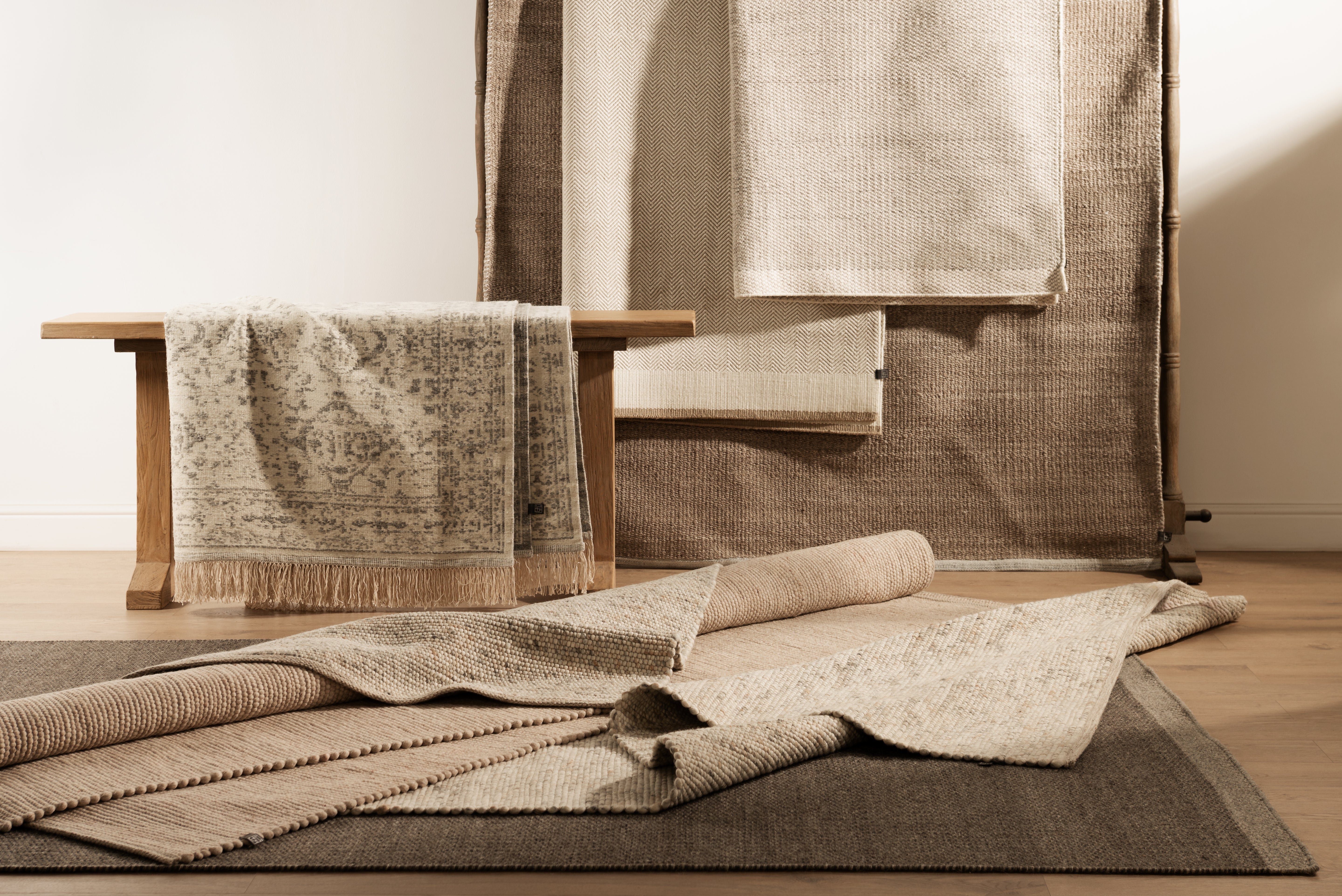 Linie Dolzago Rug | Medium - 2000 x 3000