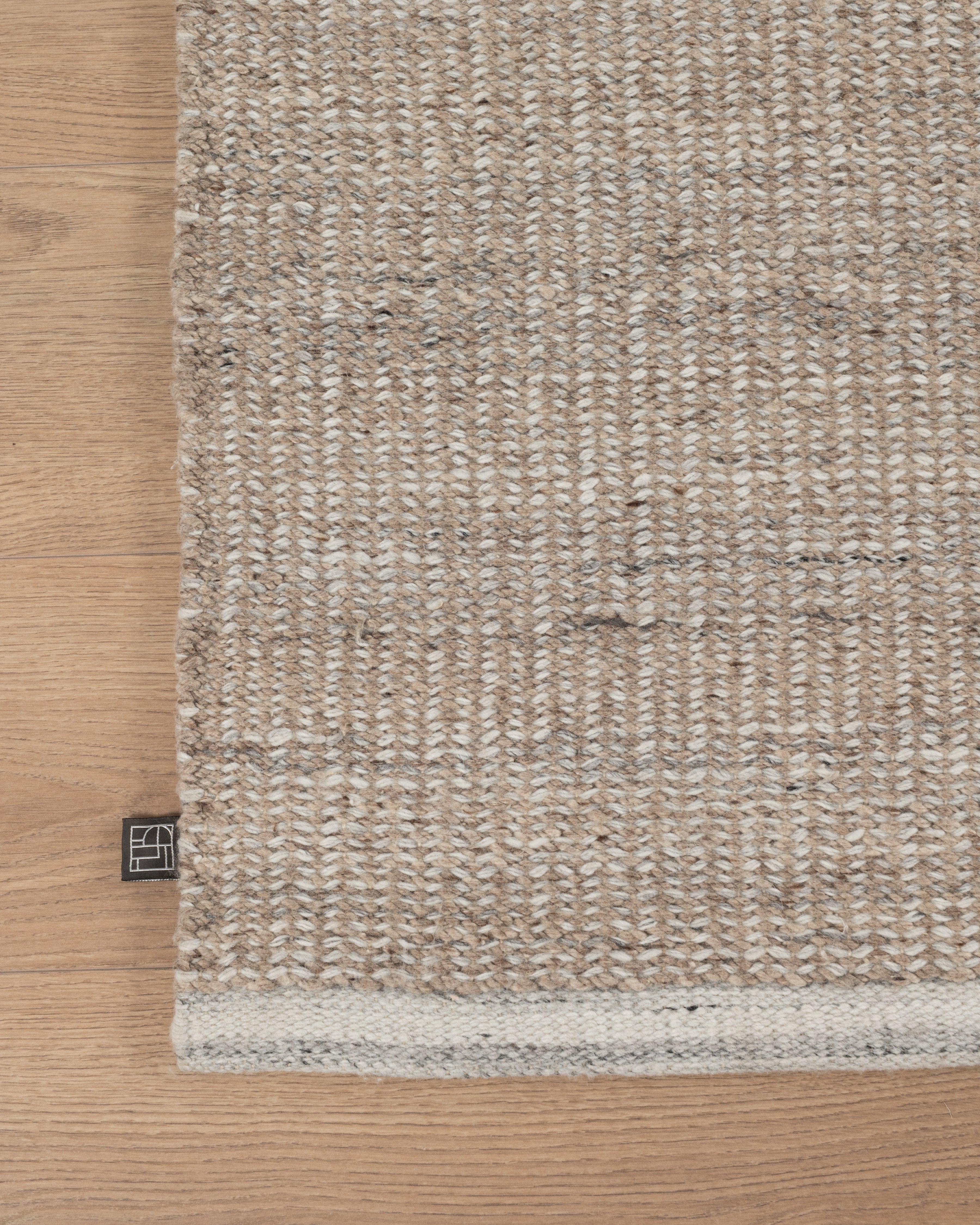 Linie Melange Rug | Earth - Large - 3000 x 4000