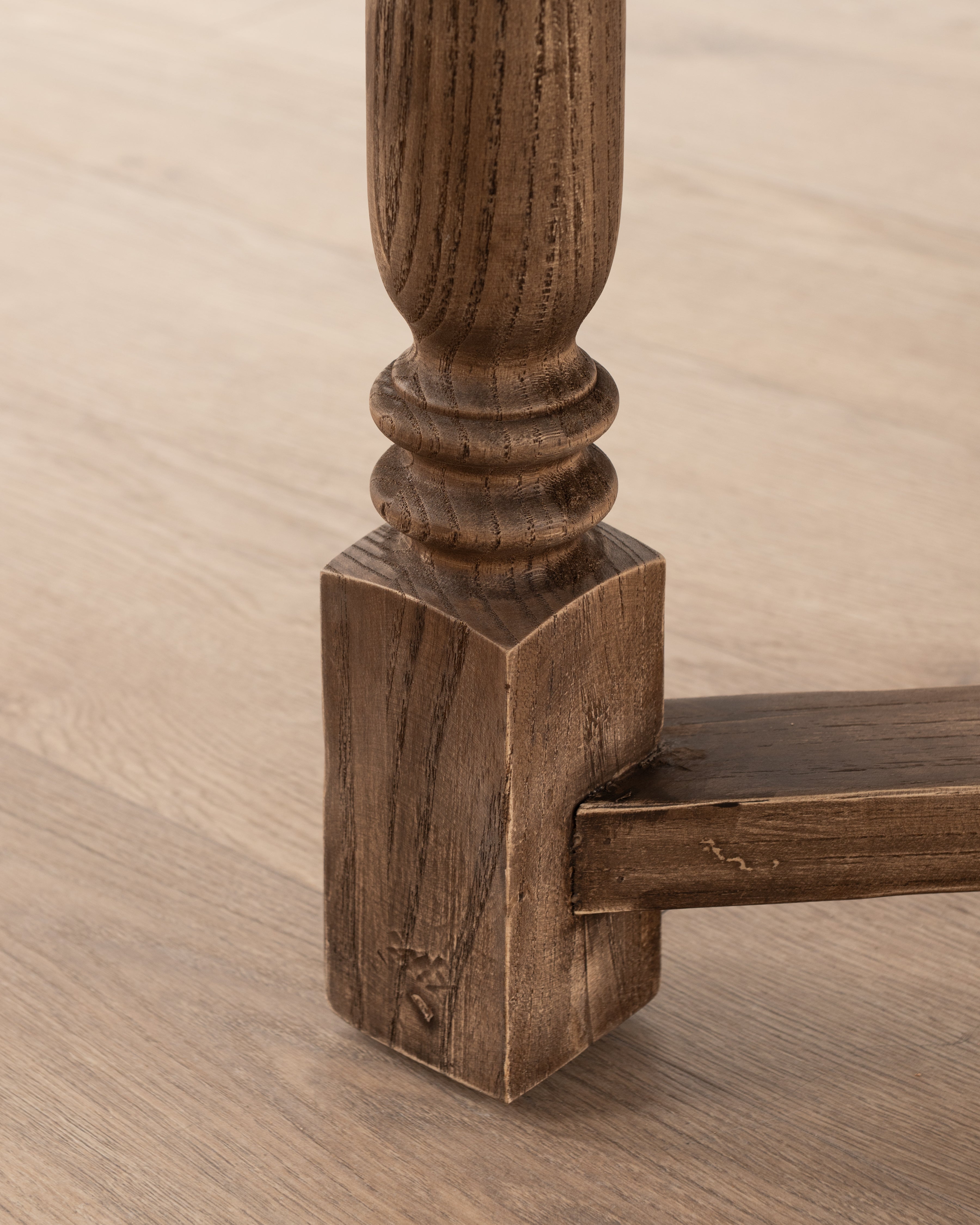 Gariep Dining Table