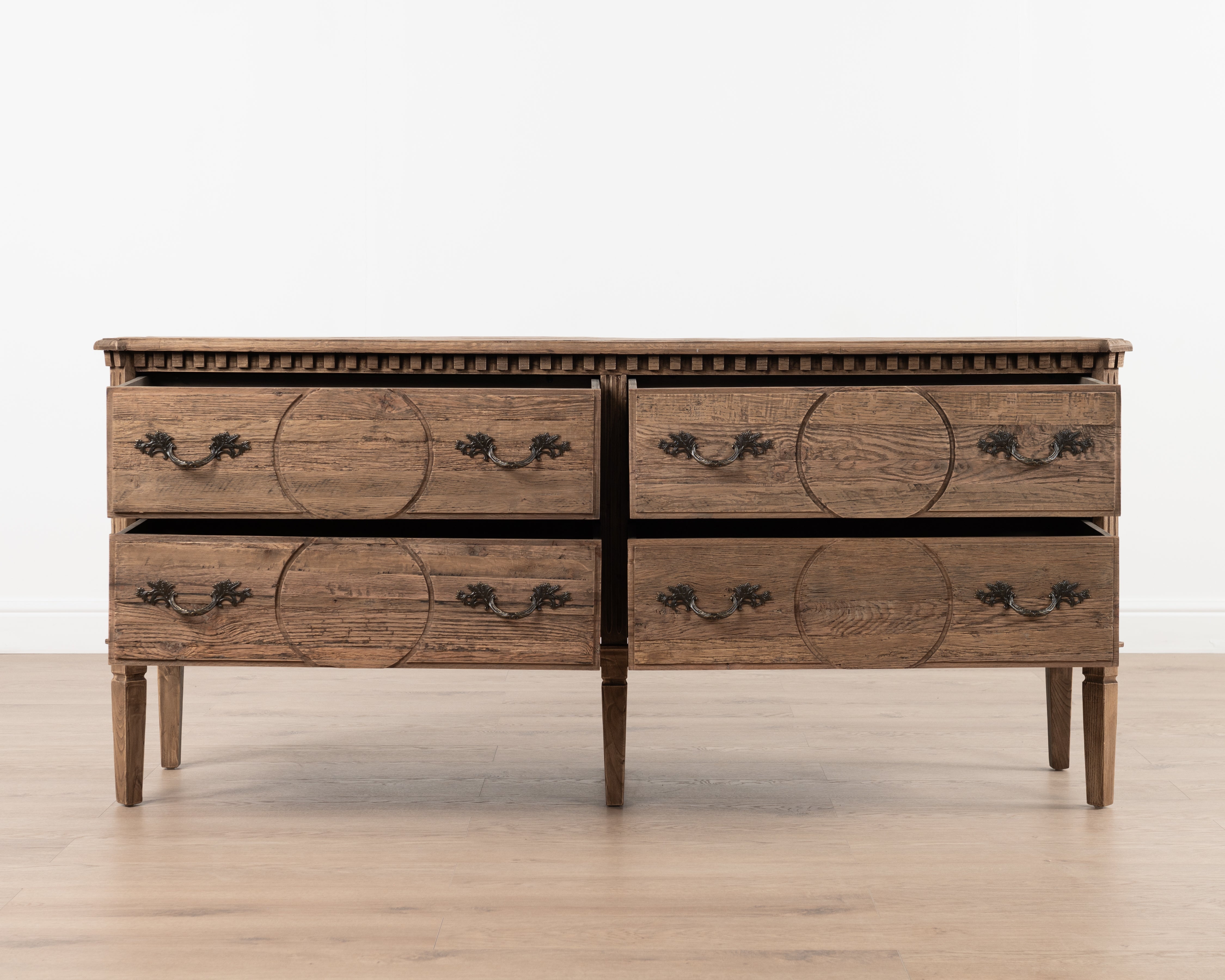 Avignon 4 drawer chest