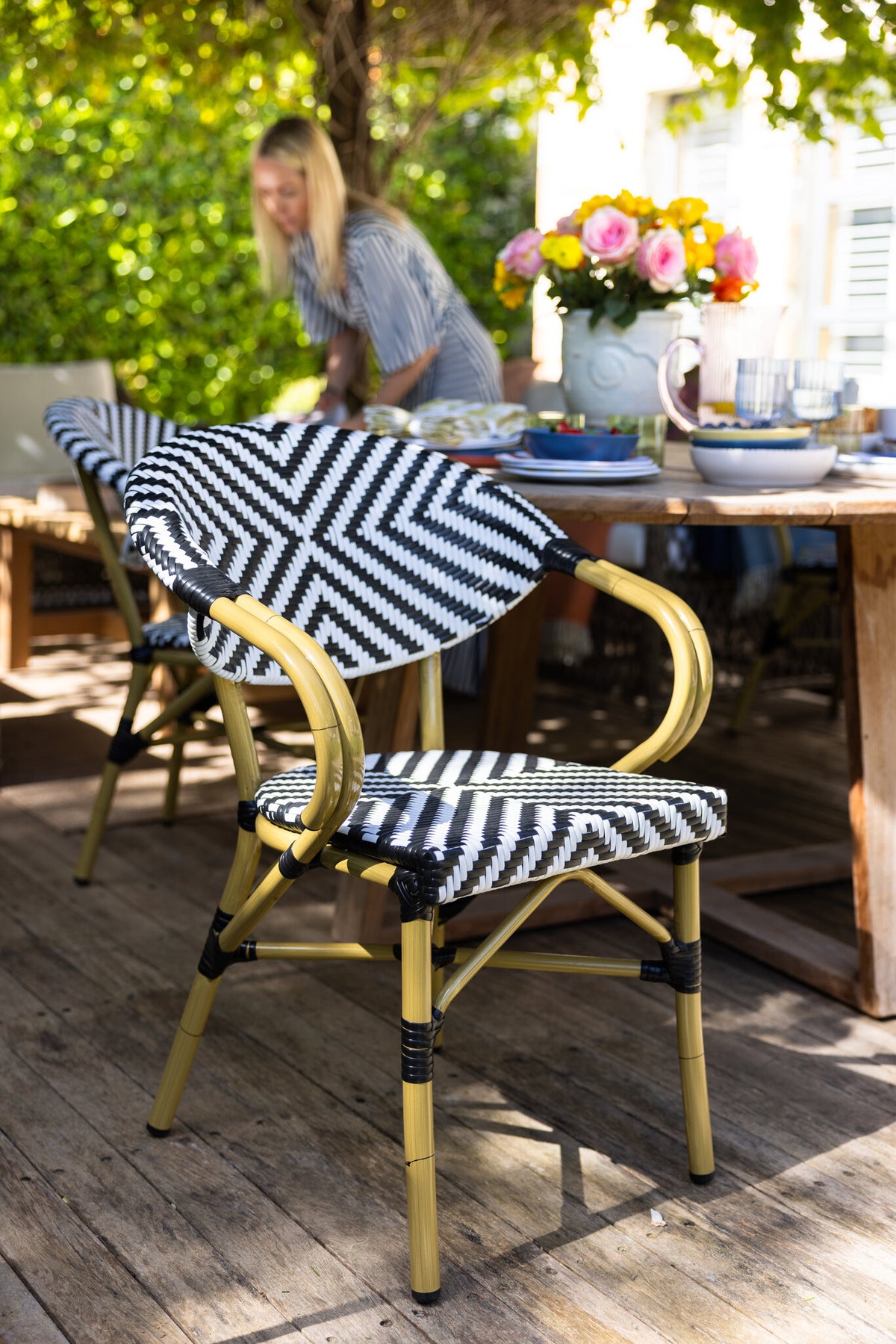 Brioche Armchair | Black