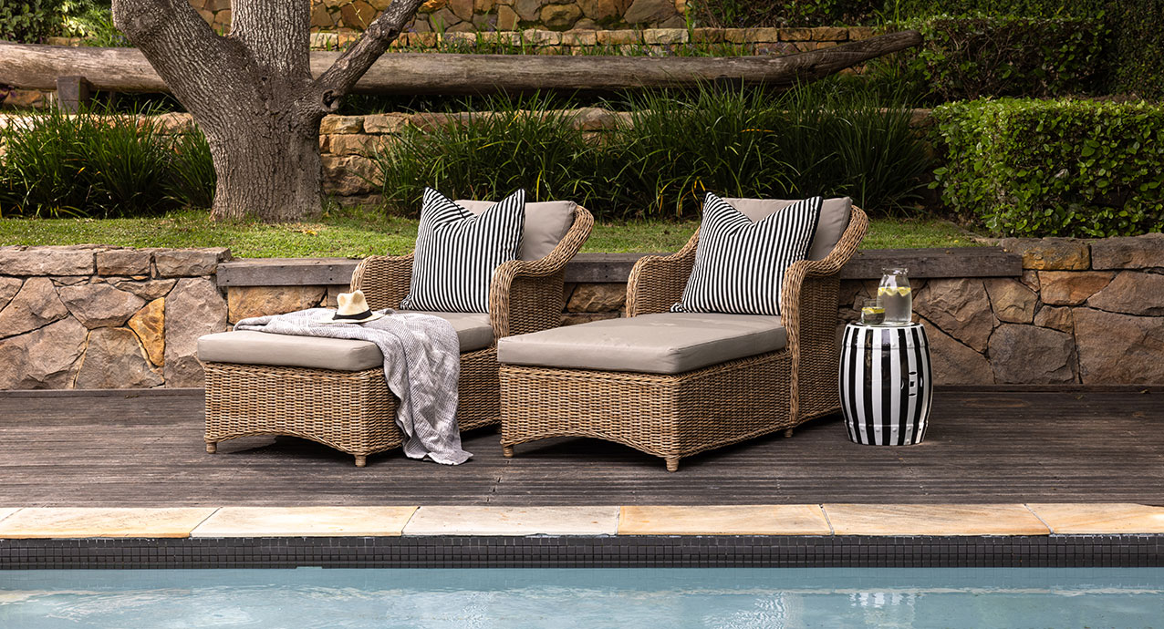 Classic synthetic rattan outdoor furniture collection 