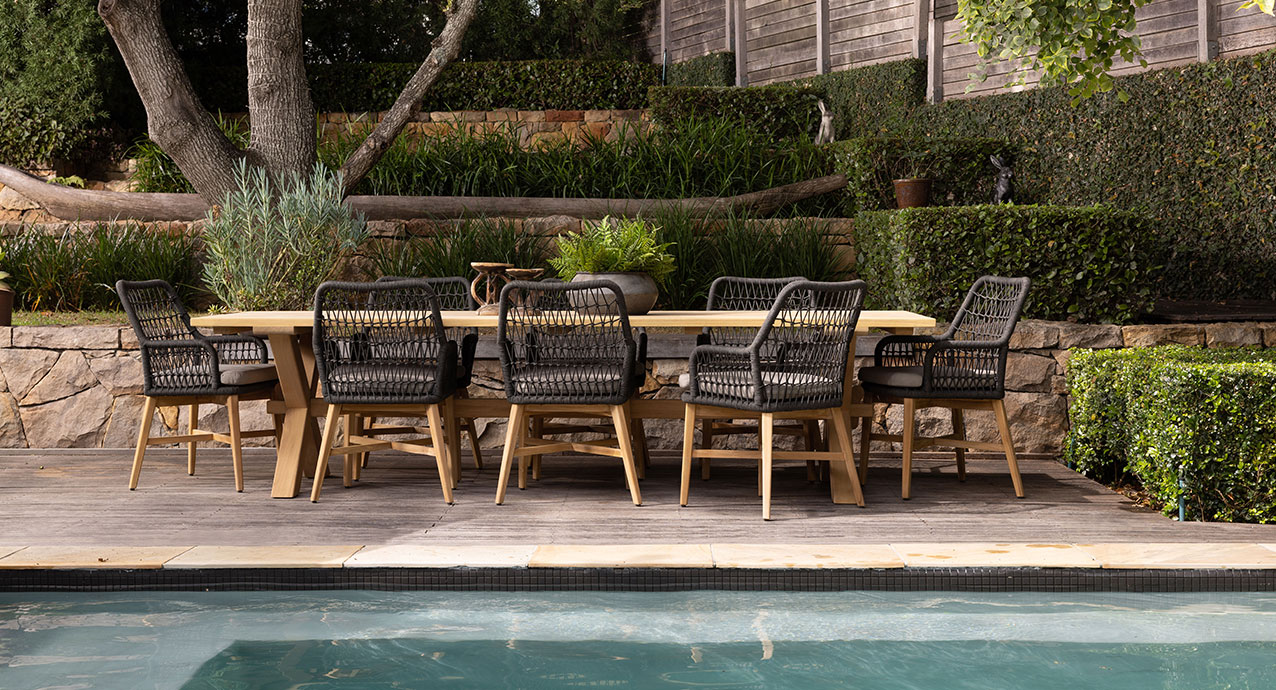 Resort Collection Outdoor chairs synthetic rattan and cane 