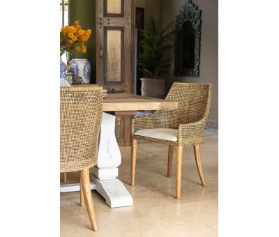 Natural colour cane dining chair with wooden legs villa collection 