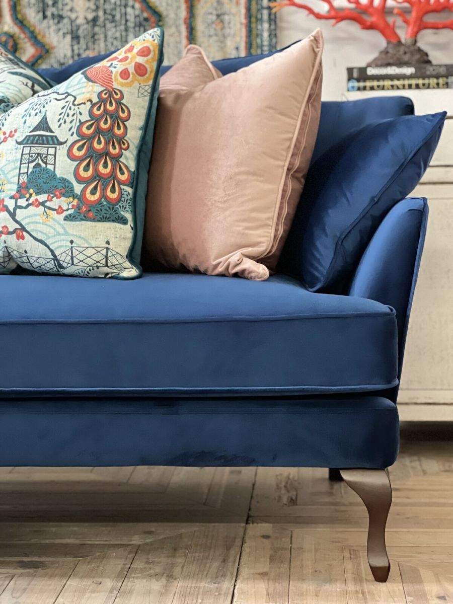 Monroe sofa in navy