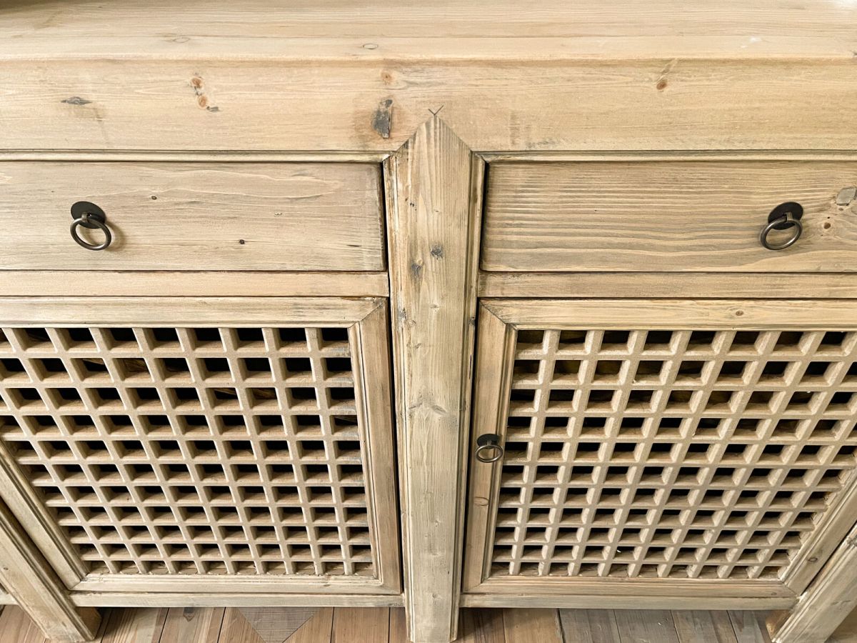 3 door lattice sideboard 